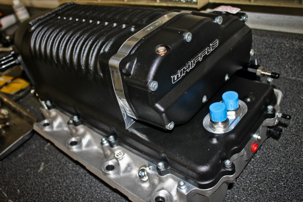 Camaro SS Convertible Whipple Supercharger unboxed