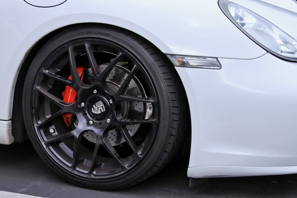 Porsche Cayman With KW Coilovers