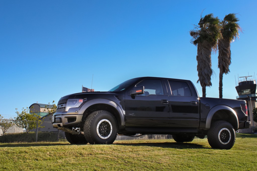 2014 Ford Raptor with Whipple Supercharger and Magnaflow Exhaust