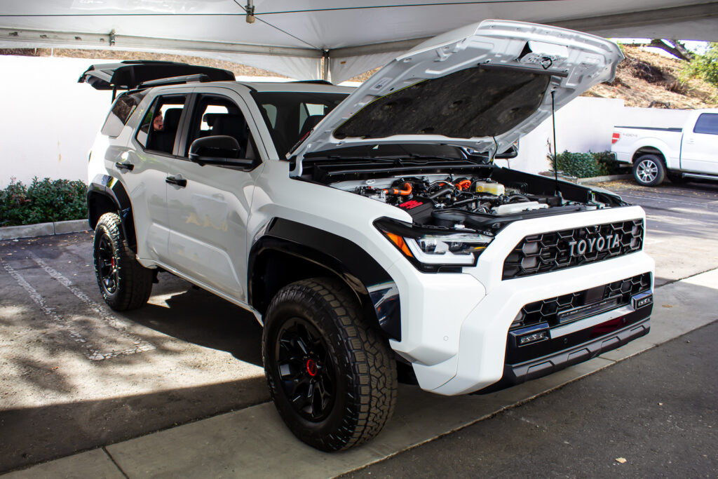 2025 Toyota 4Runner featuring TRD Pro and Trailhunter trims, showcasing new 2.4L turbocharged i-FORCE engine and advanced off-road capabilities.