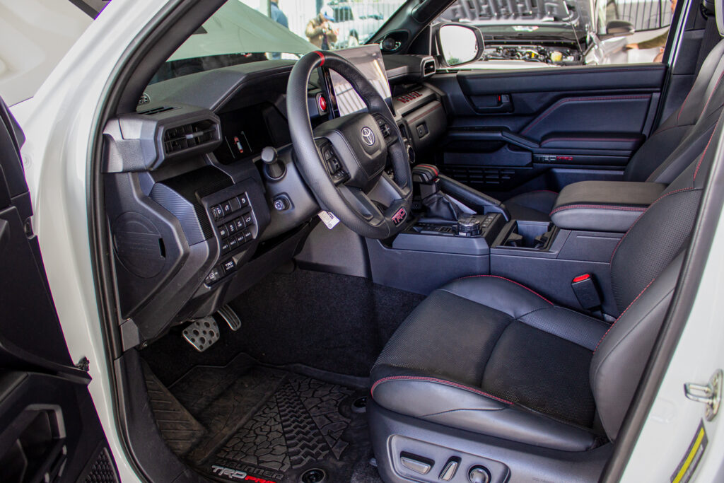 2025 Toyota 4Runner featuring TRD Pro and Trailhunter trims, showcasing new 2.4L turbocharged i-FORCE engine and advanced off-road capabilities.